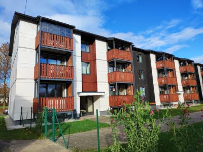 Vilniuje spartinama daugiabučių skydinė renovacija