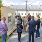 Nauja skydinės renovacijos technologija: vilniečiai turėjo galimybę paliesti tikrą skydą