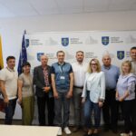 VMG „Lignum Systems“ tęsia vizitus: skydinės renovacijos technologija pristatyta Mažeikių savivaldybėje